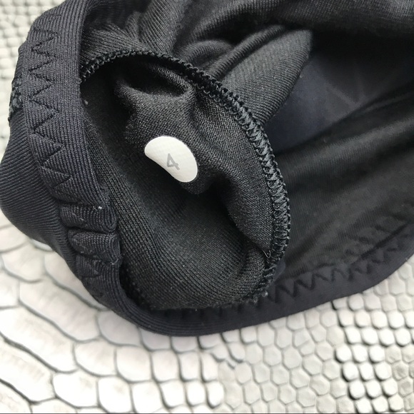 Lululemon sexy star crush open high neck sports bra - Picture 5 of 5